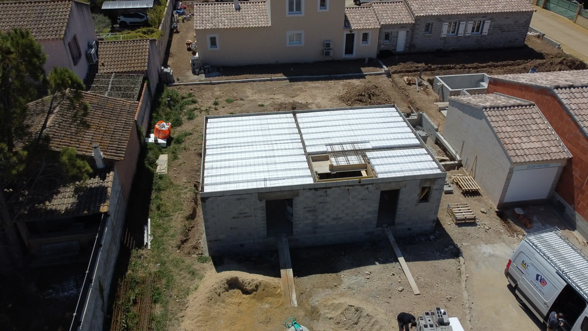 Plancher poutrelles-hourdis d’une maison neuve à Fontvieille