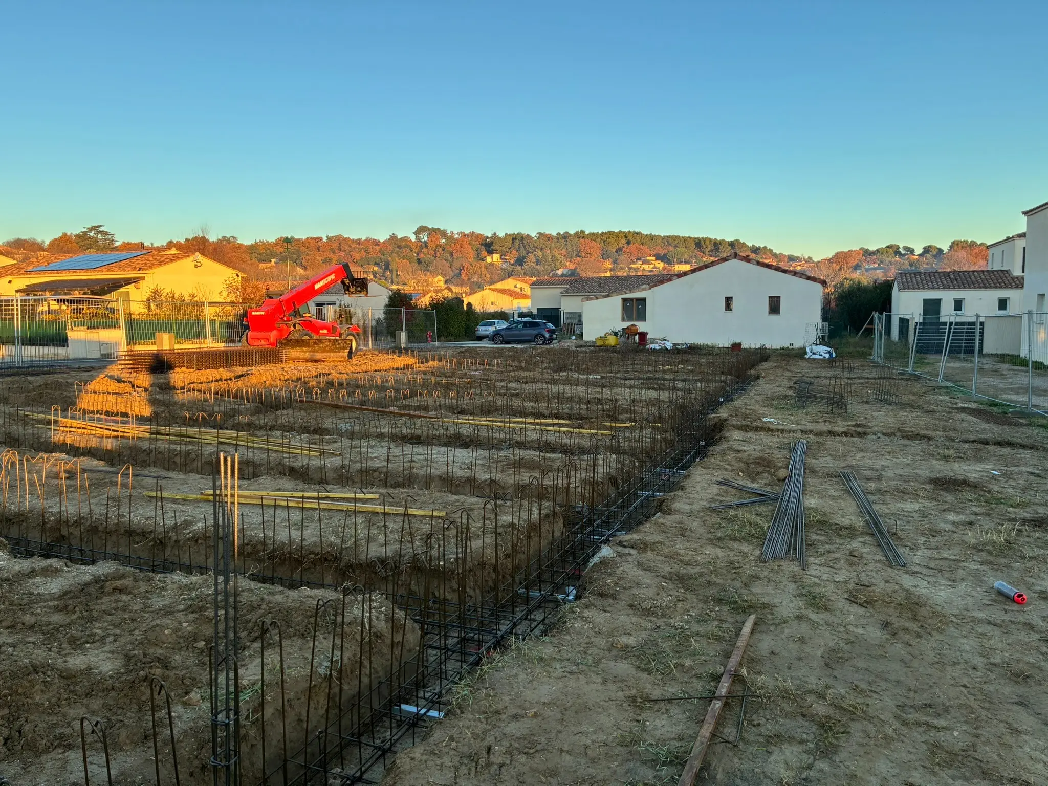 Implantation et ferraillage des fondations de six logements à Gaujac