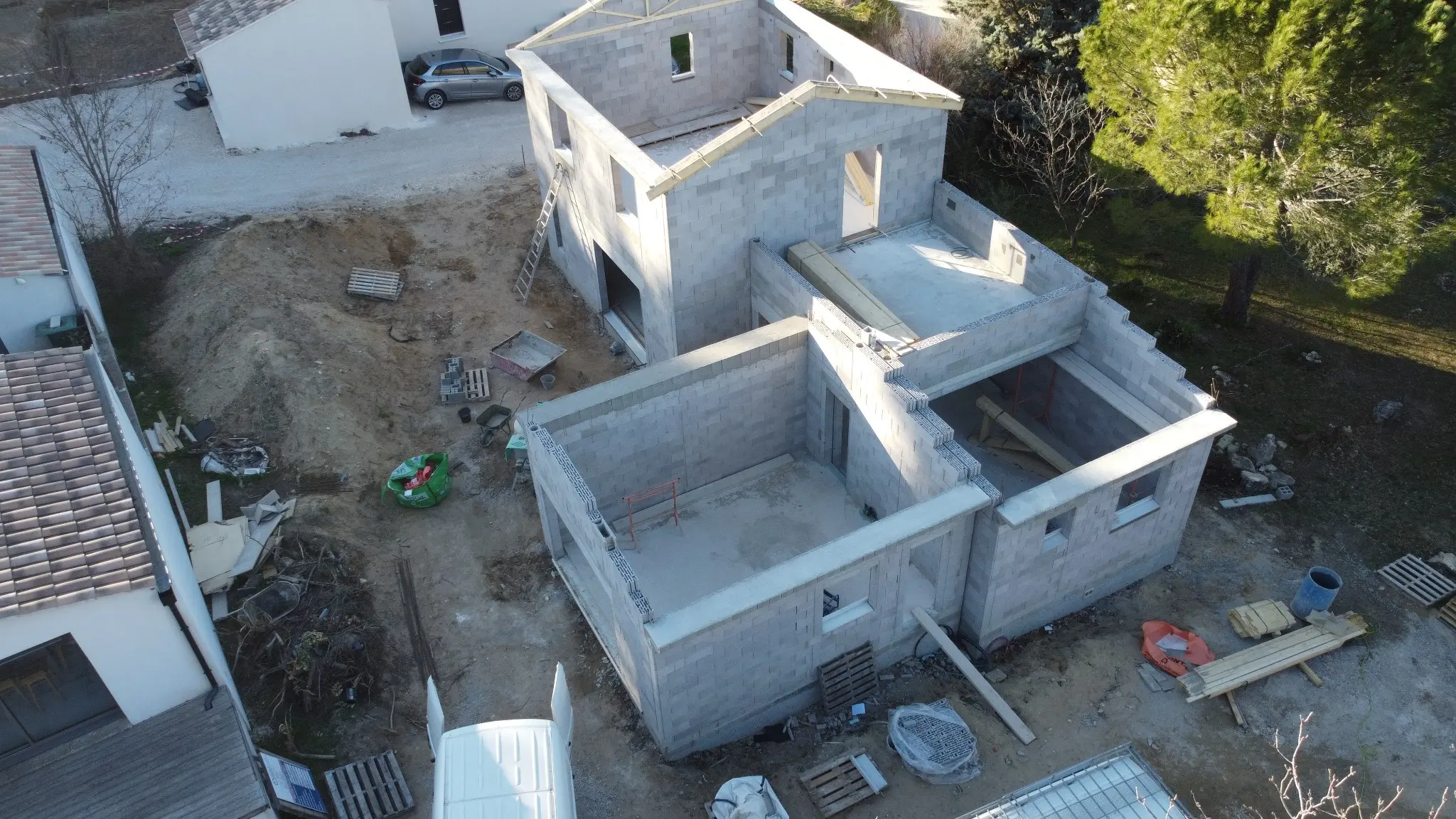 Élévation de l’étage d’une maison neuve à Robion